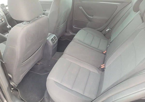 Volkswagen Golf cena 25900 przebieg: 217000, rok produkcji 2012 z Witkowo małe 67